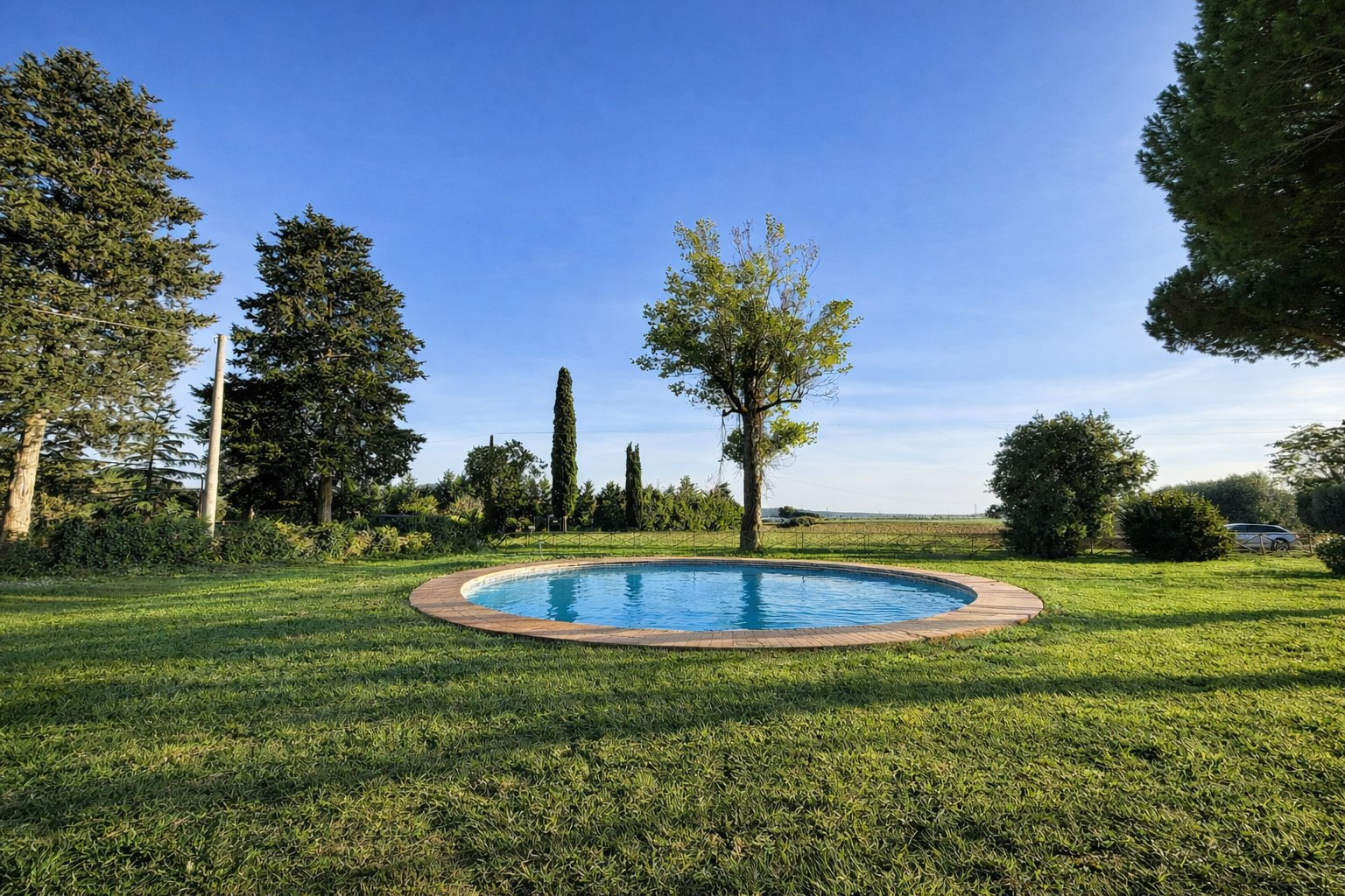 Piscina panoramica de La Vivaldina con vista sulla campagna toscana, Suvereto
